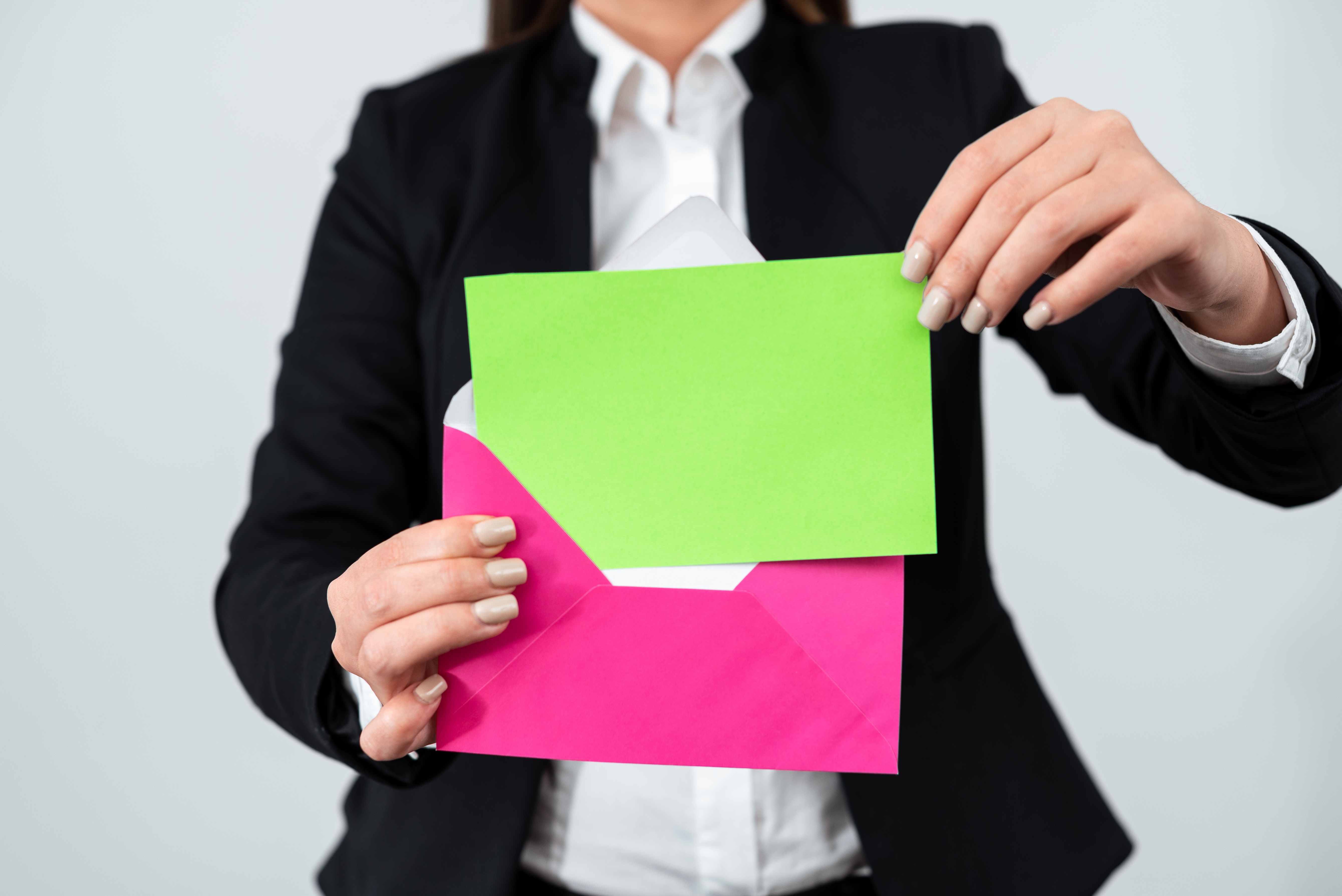 Отличия деловых писем от других видов корреспонденции